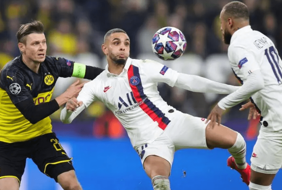 露出球队阵 露出球队阵