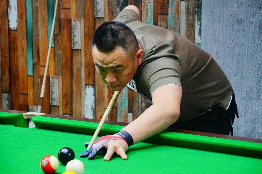 跃至前12 跃至前12