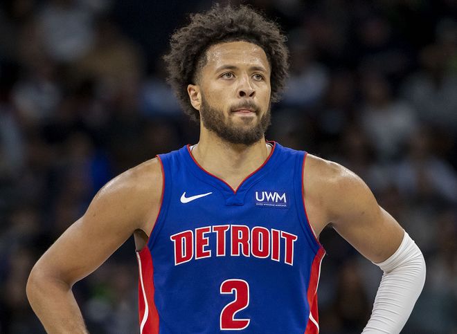 他通过中台 他通过中台