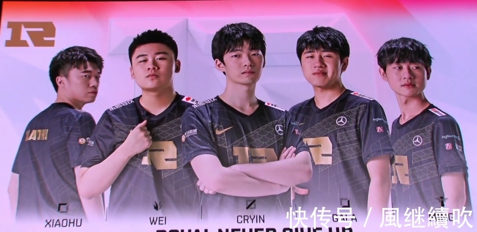 与利桑德罗 与利桑德罗