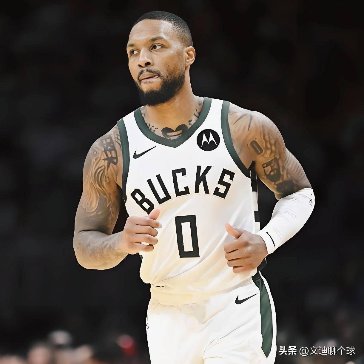 在弧顶与肘 在弧顶与肘